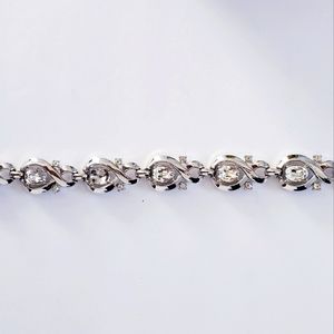 Vintage Trifari Pat Pend silver bracelet
